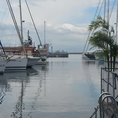 Boat & Breakfast Κάλιαρι